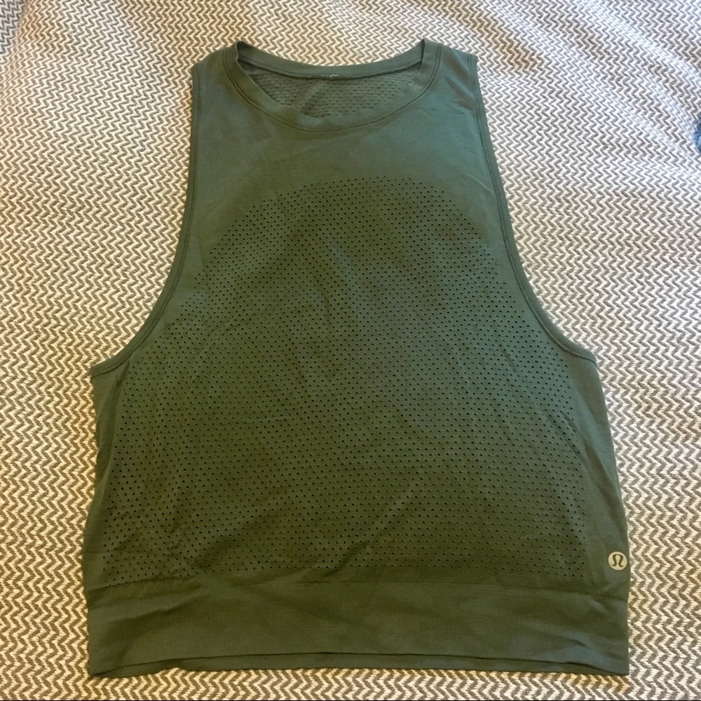 Lululemon ventilation muscle tank
